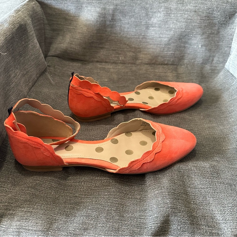 Boden Coral Orange Ankle Flats Size 8 (39)